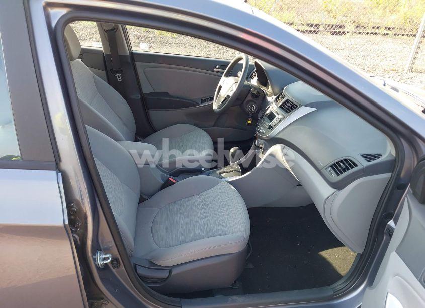 Photo 5 of 2016 Hyundai Accent SE (VIN KMHCT4AE0GU139842)