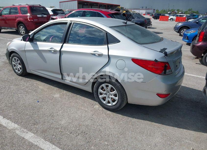 Photo 3 of 2013 Hyundai Accent GLS (VIN KMHCT4AE2DU509099)