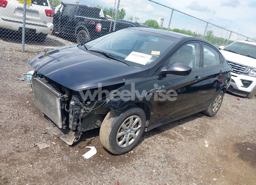 Photo 2 of 2012 Hyundai Accent GLS (VIN KMHCT4AE3CU046923)