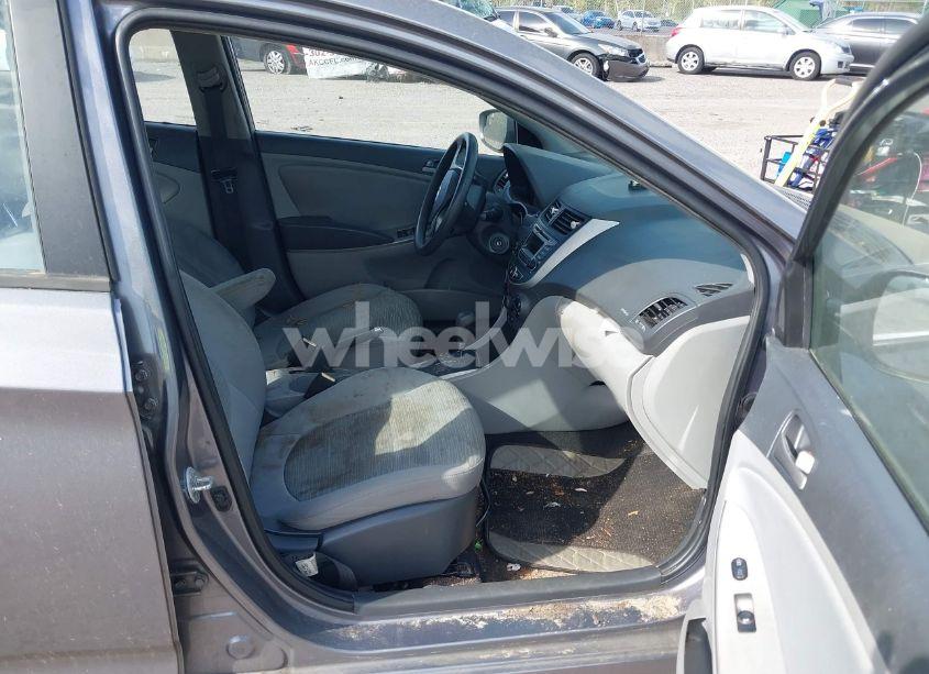 Photo 5 of 2015 Hyundai Accent GLS (VIN KMHCT4AE3FU816770)