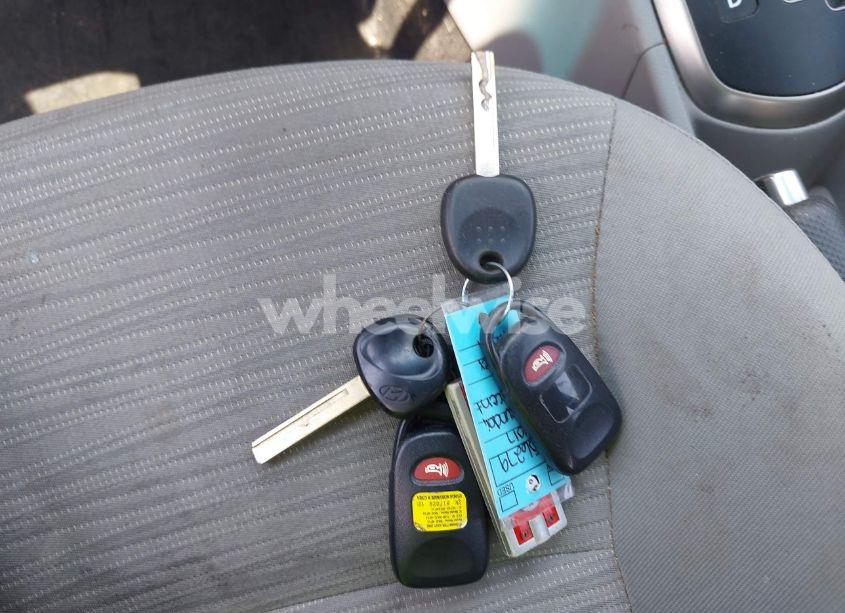 Photo 11 of 2017 Hyundai Accent SE (VIN KMHCT4AE3HU301450)