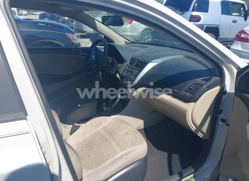 Photo 5 of 2016 Hyundai Accent SE (VIN KMHCT4AE4GU078477)