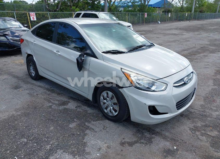 2016 Hyundai Accent SE (VIN KMHCT4AE4GU110456) main photo