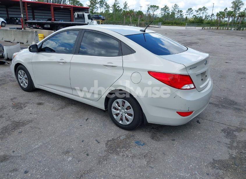 Photo 3 of 2016 Hyundai Accent SE (VIN KMHCT4AE4GU110456)