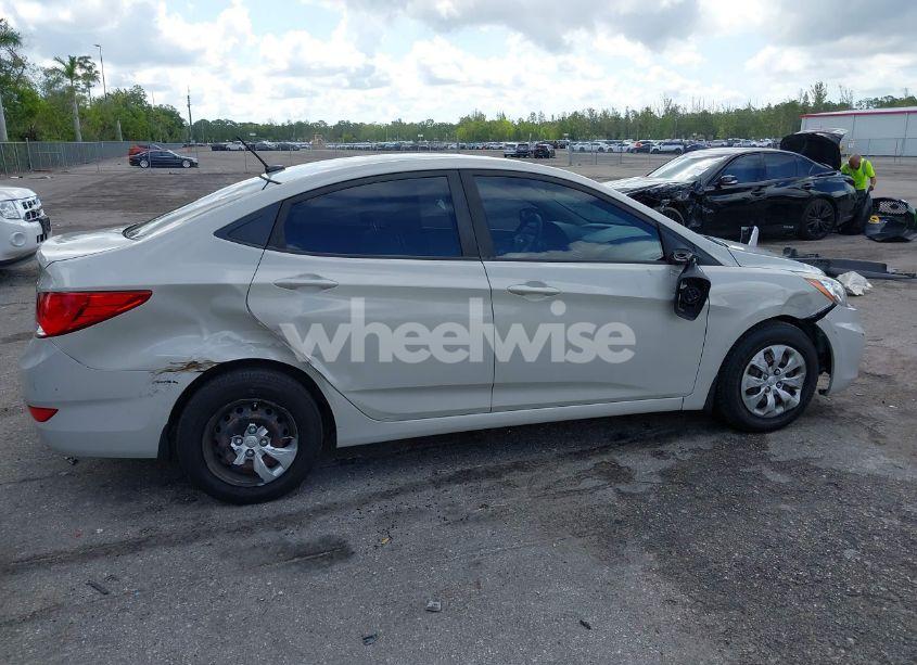 Photo 6 of 2016 Hyundai Accent SE (VIN KMHCT4AE4GU110456)