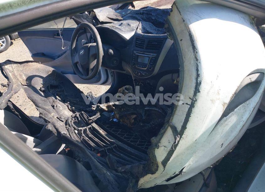 Photo 12 of 2017 Hyundai Accent SE (VIN KMHCT4AE4HU307855)