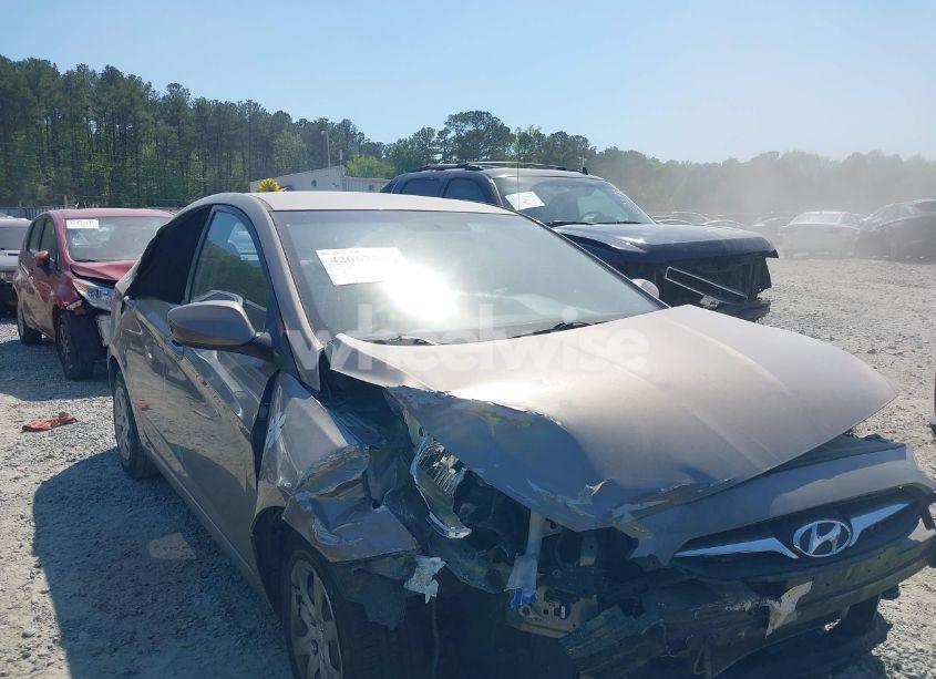 2013 Hyundai Accent GLS (VIN KMHCT4AE5DU389797) main photo