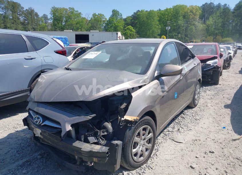 Photo 2 of 2013 Hyundai Accent GLS (VIN KMHCT4AE5DU389797)