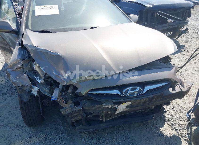 Photo 6 of 2013 Hyundai Accent GLS (VIN KMHCT4AE5DU389797)