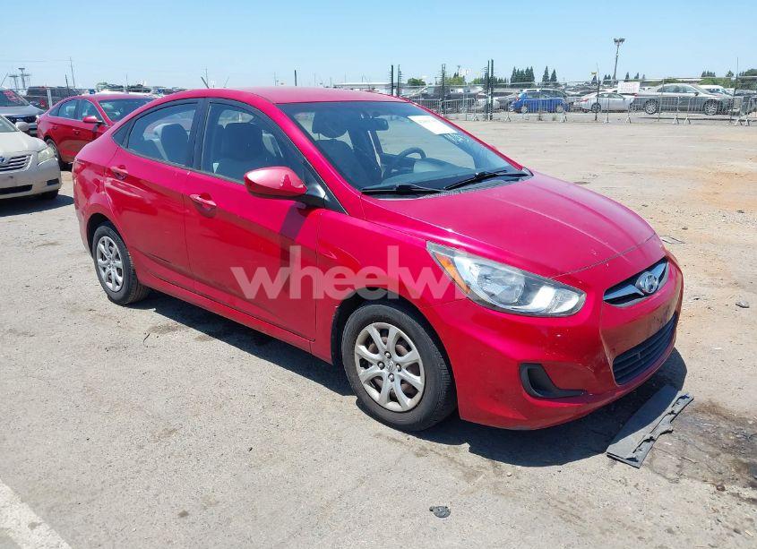 2013 Hyundai Accent GLS (VIN KMHCT4AE5DU448234) main photo