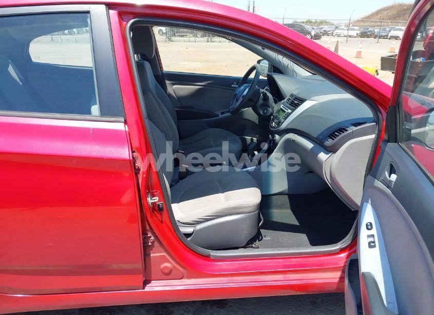 Photo 5 of 2013 Hyundai Accent GLS (VIN KMHCT4AE5DU448234)