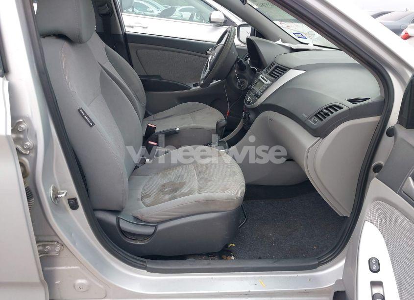 Photo 5 of 2013 Hyundai Accent GLS (VIN KMHCT4AE5DU448539)