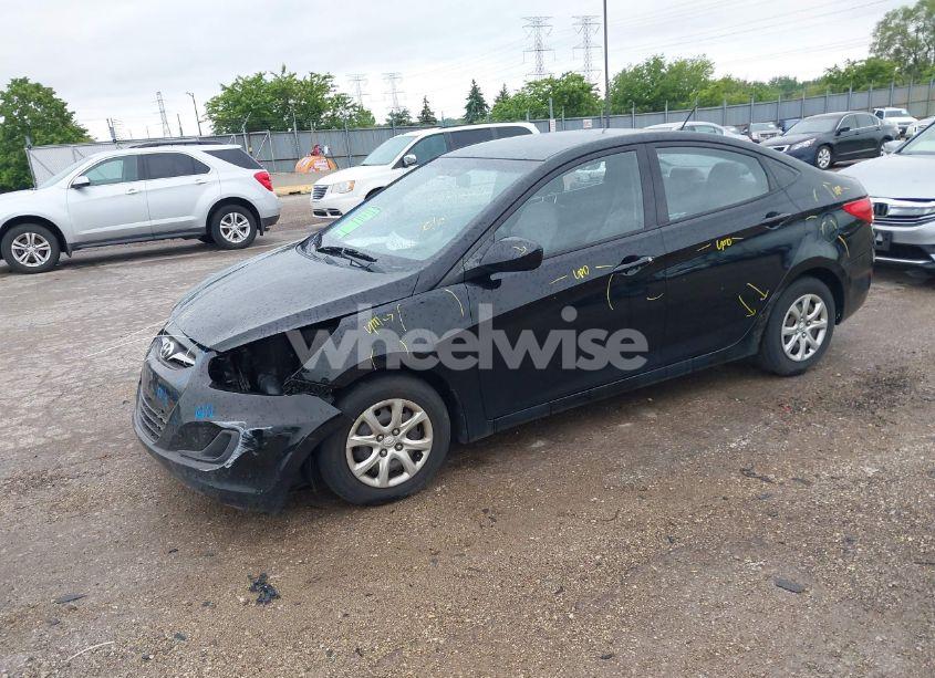 Photo 2 of 2013 Hyundai Accent GLS (VIN KMHCT4AE6DU494641)