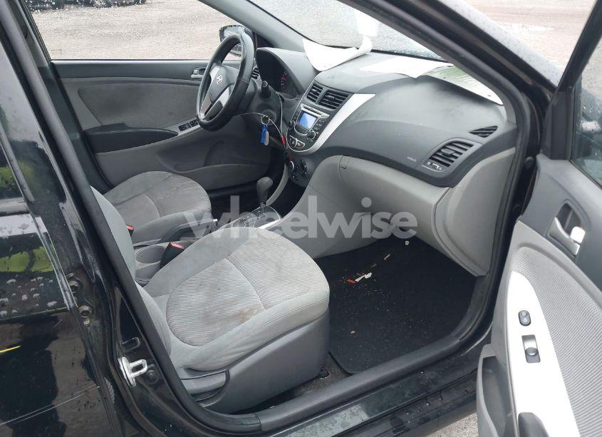 Photo 5 of 2013 Hyundai Accent GLS (VIN KMHCT4AE6DU494641)