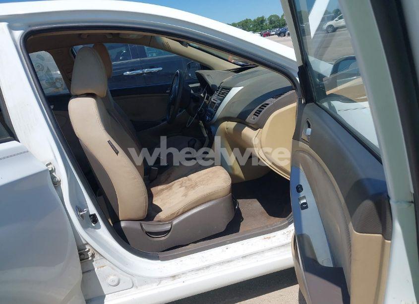 Photo 5 of 2014 Hyundai Accent GLS (VIN KMHCT4AE6EU618957)