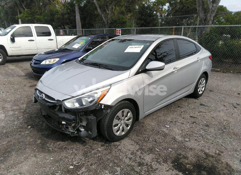 Photo 2 of 2015 Hyundai Accent GLS (VIN KMHCT4AE6FU901327)