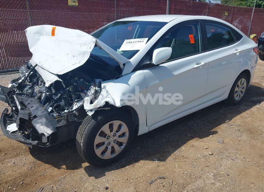 Photo 2 of 2016 Hyundai Accent SE (VIN KMHCT4AE6GU090341)