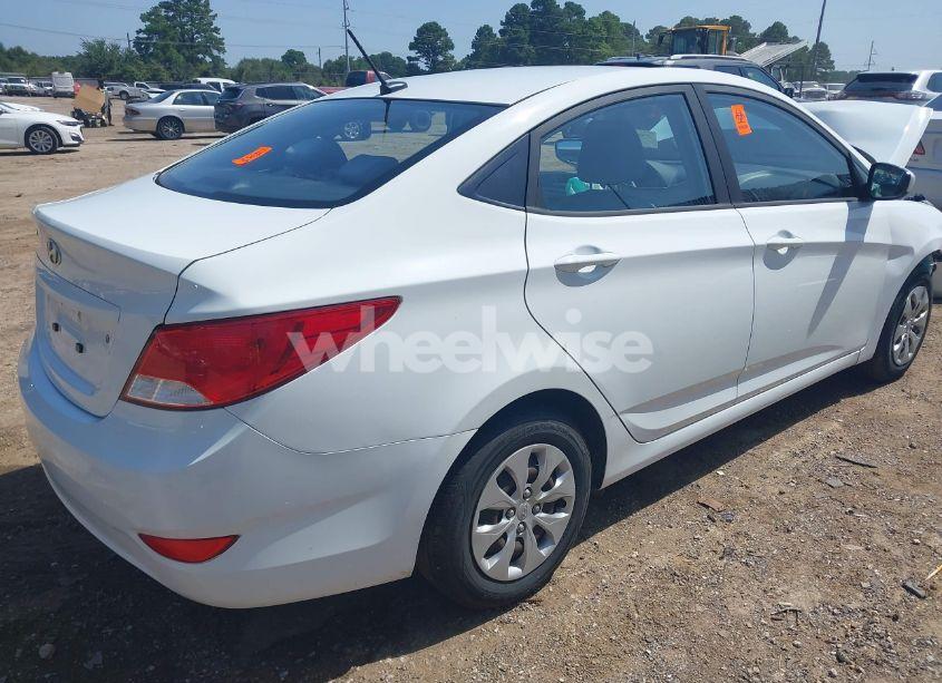Photo 4 of 2016 Hyundai Accent SE (VIN KMHCT4AE6GU090341)
