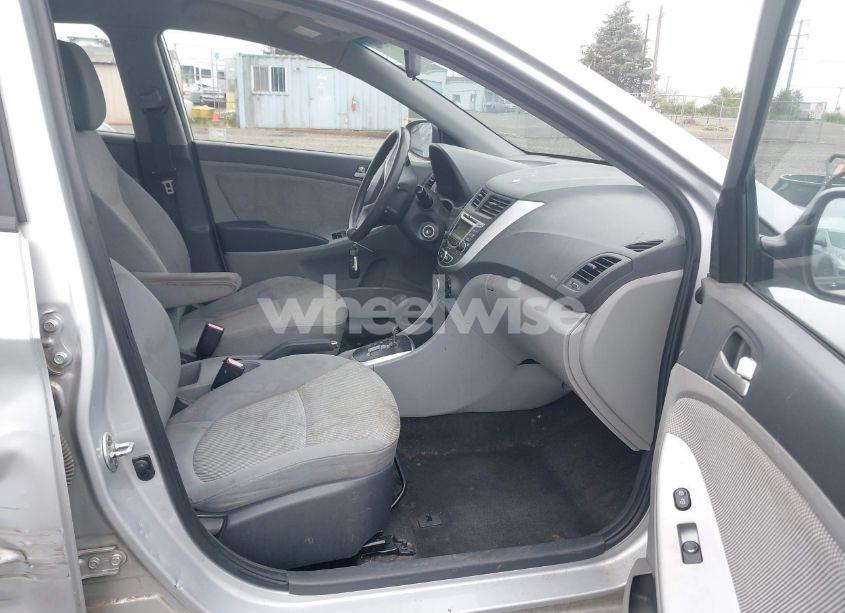 Photo 5 of 2013 Hyundai Accent GLS (VIN KMHCT4AE7DU336339)