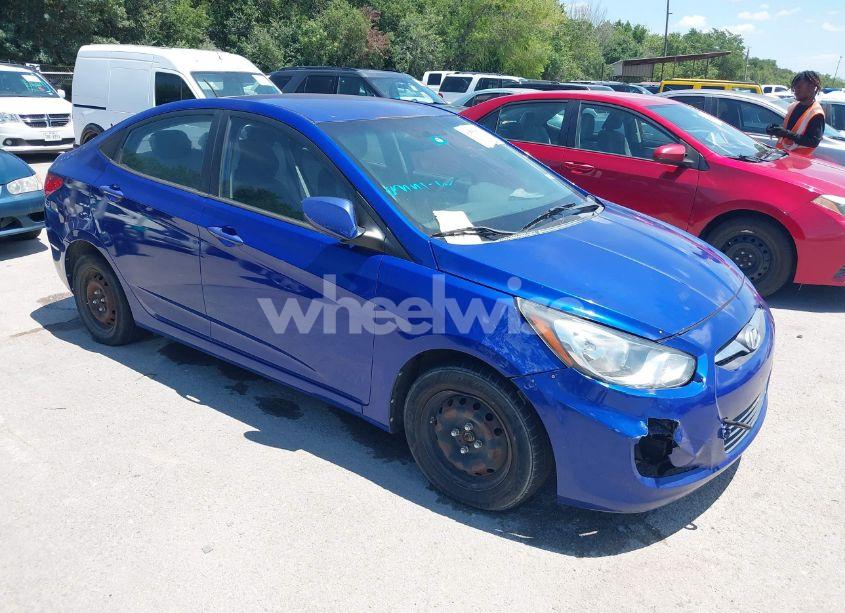 2013 Hyundai Accent GLS (VIN KMHCT4AE7DU498410) main photo