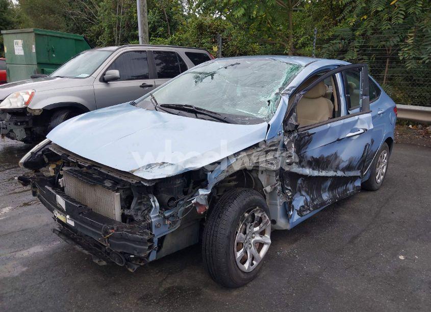 Photo 2 of 2013 Hyundai Accent GLS (VIN KMHCT4AE9DU347746)