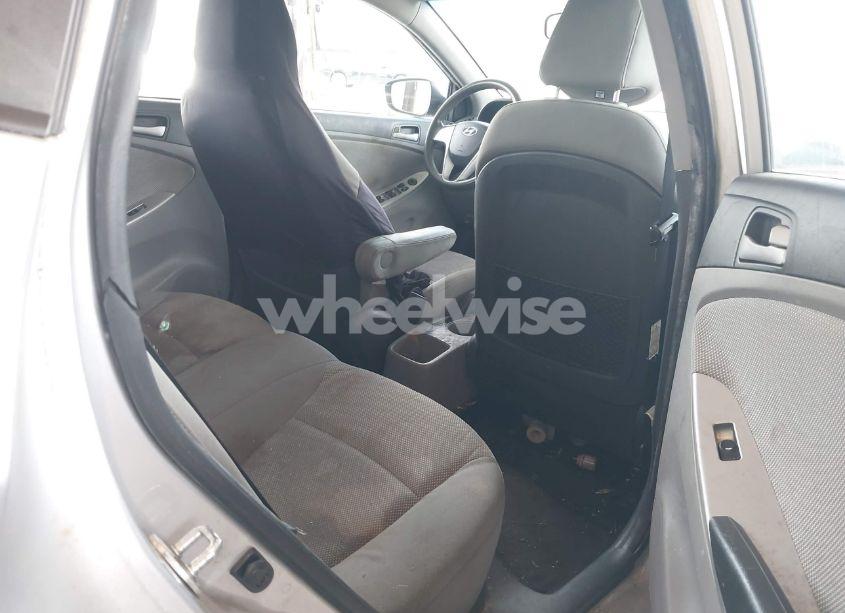 Photo 8 of 2013 Hyundai Accent GLS (VIN KMHCT4AE9DU476392)