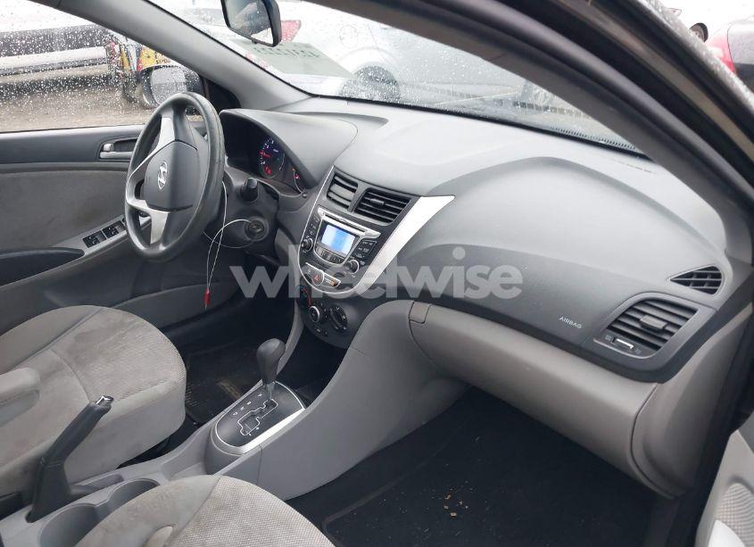 Photo 5 of 2013 Hyundai Accent GLS (VIN KMHCT4AE9DU579392)