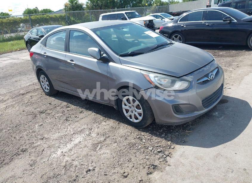 2014 Hyundai Accent GLS (VIN KMHCT4AE9EU720124) main photo