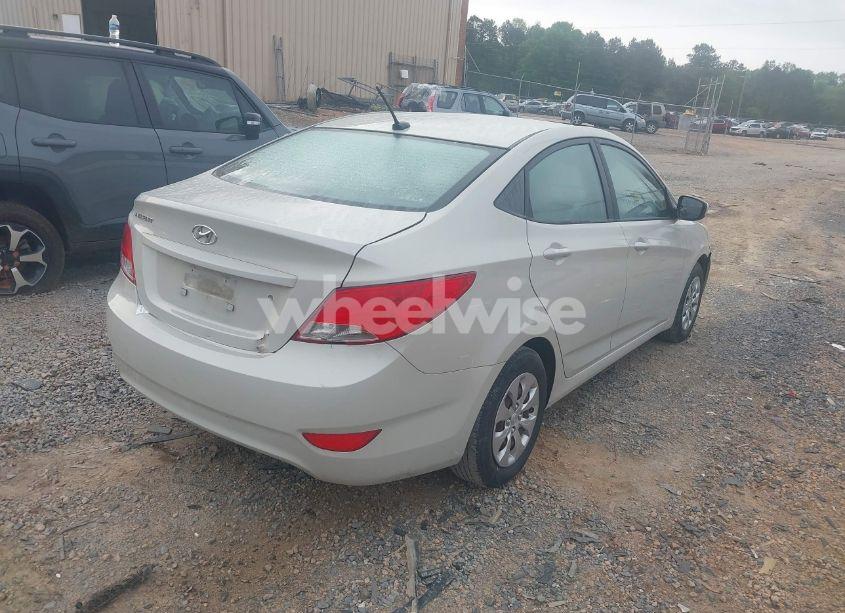 Photo 4 of 2016 Hyundai Accent SE (VIN KMHCT4AE9GU164447)