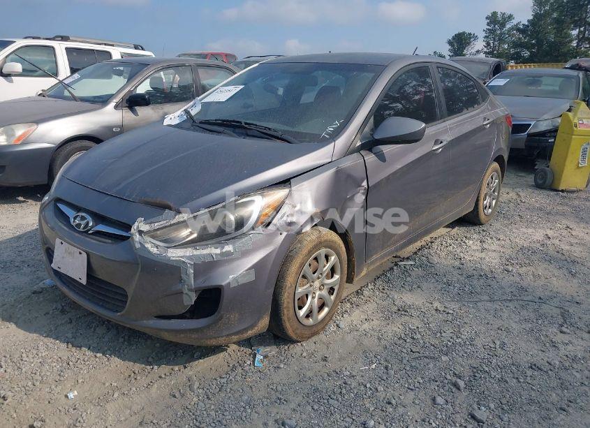 Photo 2 of 2013 Hyundai Accent GLS (VIN KMHCT4AEXDU502319)