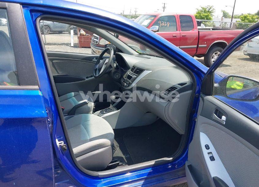 Photo 5 of 2014 Hyundai Accent GLS (VIN KMHCT4AEXEU685576)