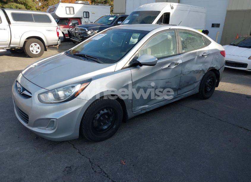 Photo 2 of 2014 Hyundai Accent GLS (VIN KMHCT4AEXEU760163)