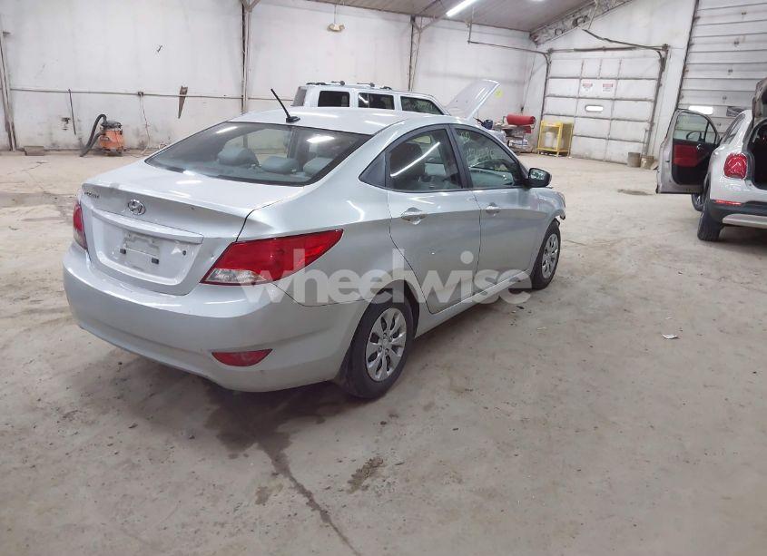 Photo 4 of 2016 Hyundai Accent SE (VIN KMHCT4AEXGU130002)