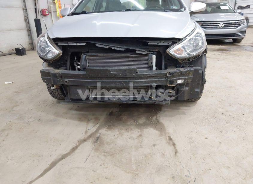 Photo 6 of 2016 Hyundai Accent SE (VIN KMHCT4AEXGU130002)