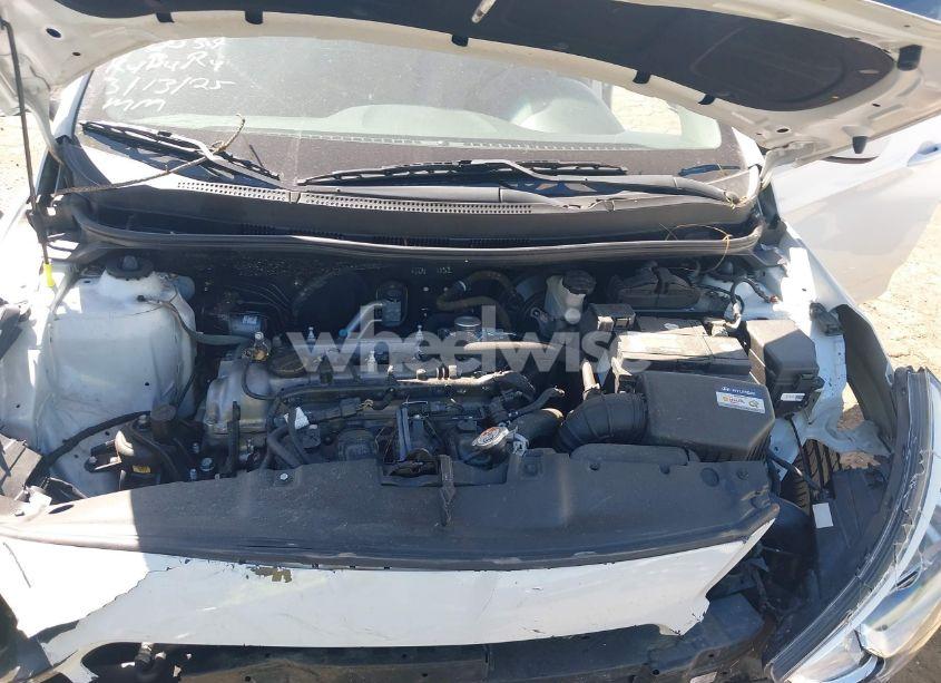 Photo 10 of 2017 Hyundai Accent SE (VIN KMHCT4AEXHU375996)