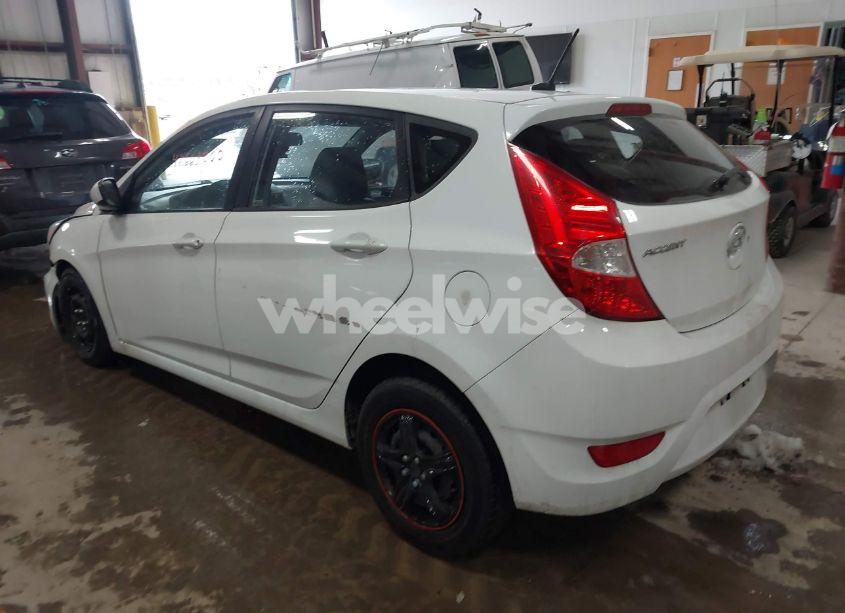 Photo 3 of 2016 Hyundai Accent SE (VIN KMHCT5AE1GU252785)