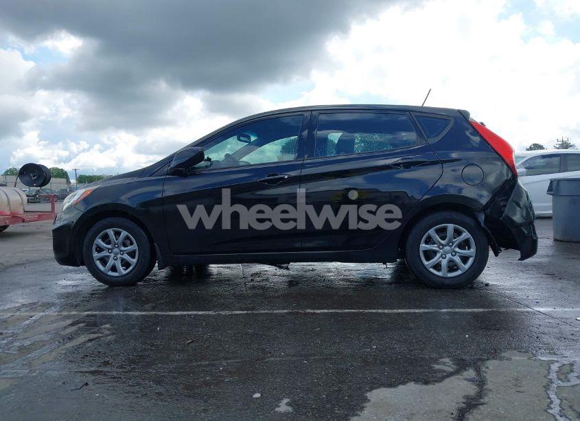 Photo 14 of 2013 Hyundai Accent GS (VIN KMHCT5AE3DU111213)