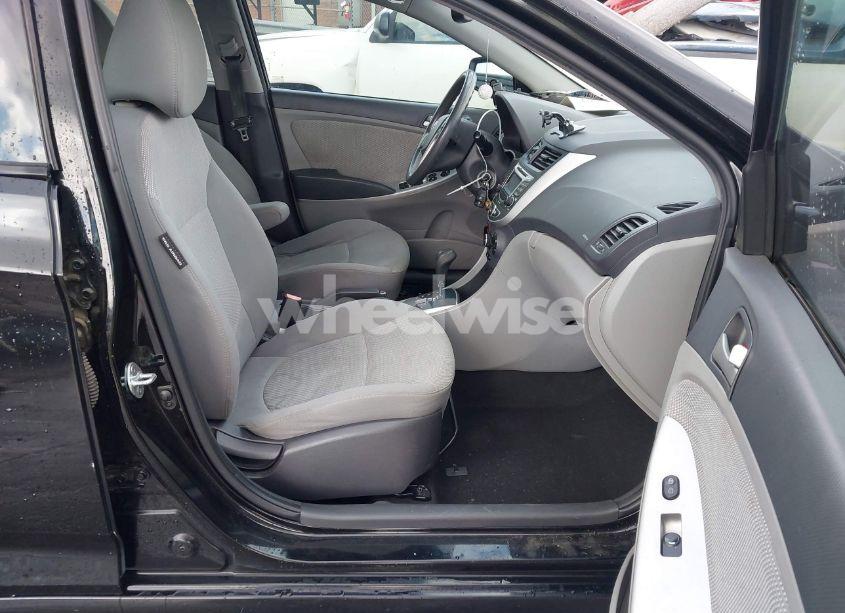 Photo 5 of 2013 Hyundai Accent GS (VIN KMHCT5AE3DU111213)