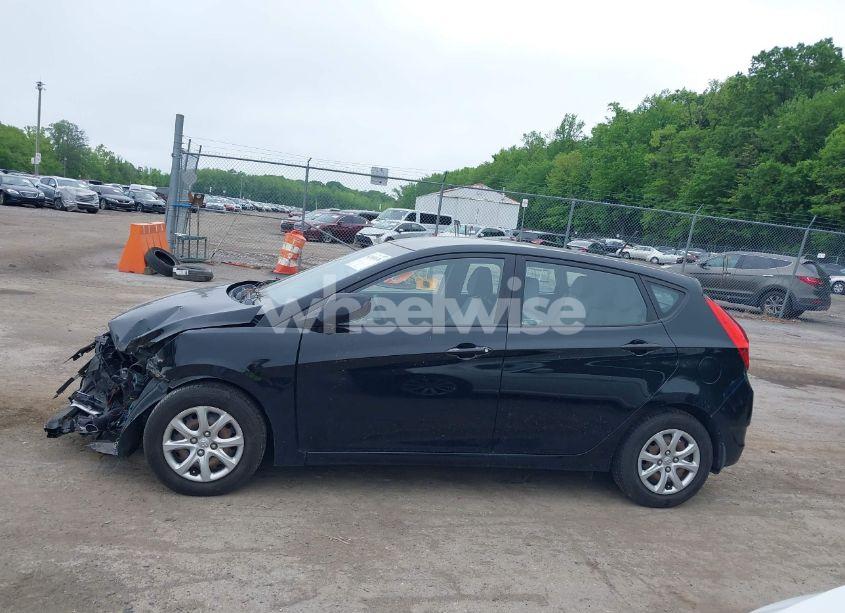 Photo 14 of 2014 Hyundai Accent GS (VIN KMHCT5AE3EU181067)