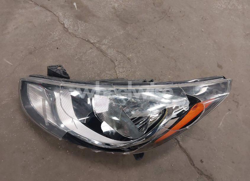 Photo 12 of 2014 Hyundai Accent GS (VIN KMHCT5AE5EU179112)