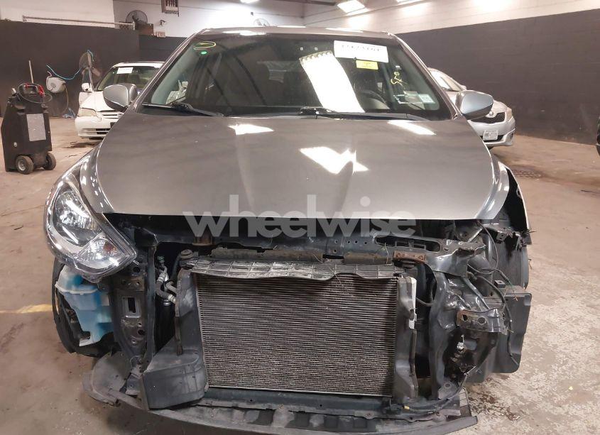 Photo 6 of 2014 Hyundai Accent GS (VIN KMHCT5AE5EU179112)