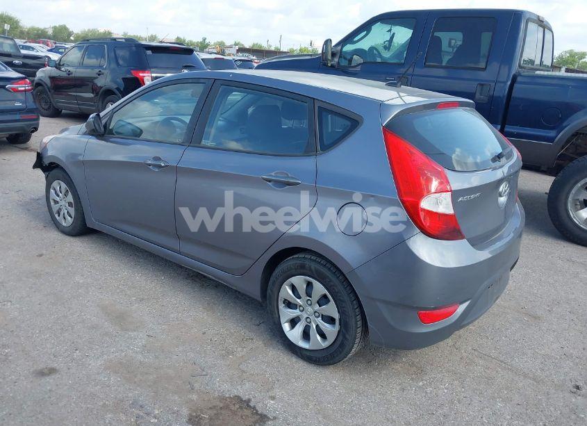 Photo 3 of 2016 Hyundai Accent SE (VIN KMHCT5AE5GU281089)