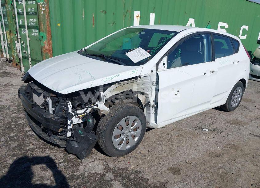 Photo 2 of 2017 Hyundai Accent SE (VIN KMHCT5AE7HU351354)