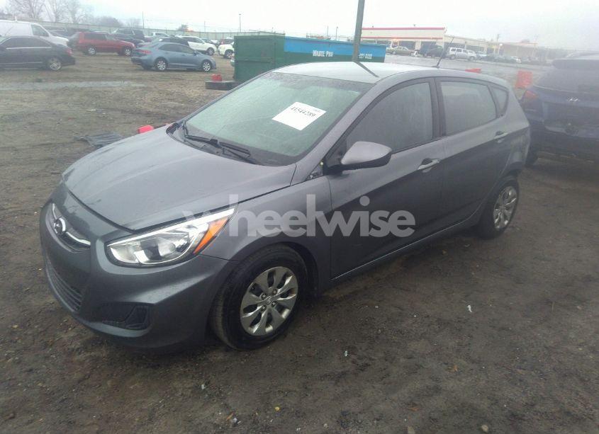 Photo 2 of 2017 Hyundai Accent SE (VIN KMHCT5AE8HU306312)