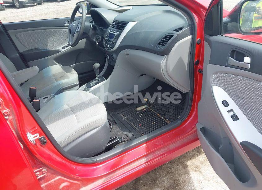 Photo 5 of 2014 Hyundai Accent GS (VIN KMHCT5AE9EU149143)