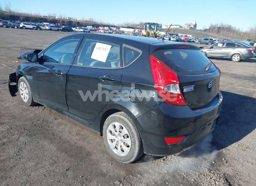 Photo 3 of 2017 Hyundai Accent SE (VIN KMHCT5AE9HU300308)