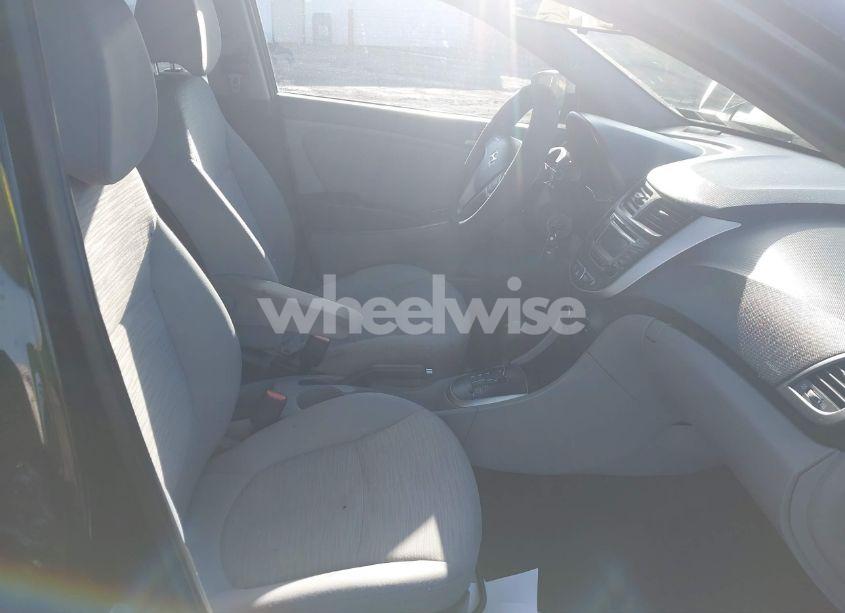 Photo 5 of 2017 Hyundai Accent SE (VIN KMHCT5AE9HU300308)