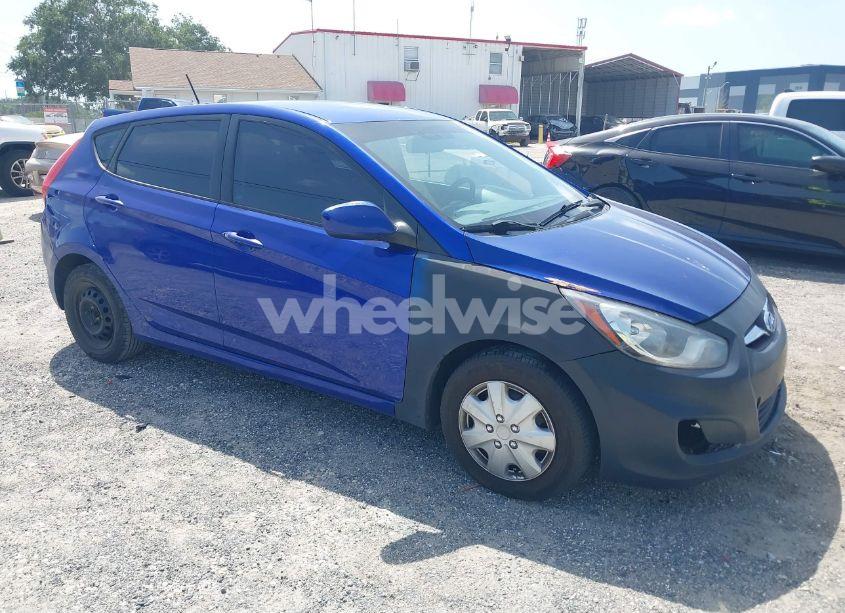 2013 Hyundai Accent GS (VIN KMHCT5AEXDU128879) main photo