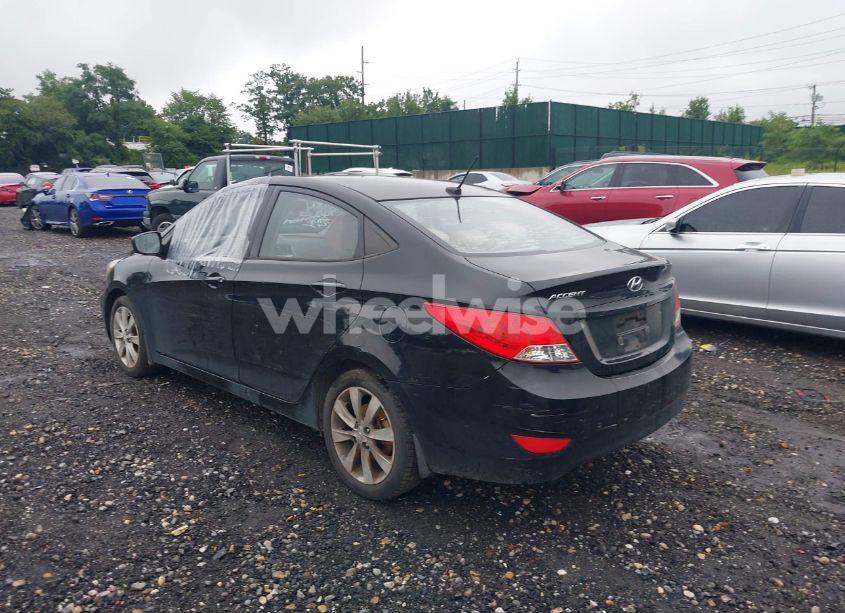 Photo 3 of 2013 Hyundai Accent GLS (VIN KMHCU4AE0DU277177)