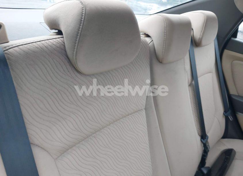 Photo 8 of 2013 Hyundai Accent GLS (VIN KMHCU4AE0DU277177)